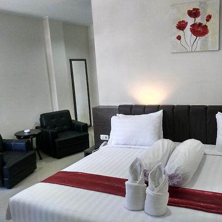 Grand Indobaru Hotel Selatpanjang Exterior foto