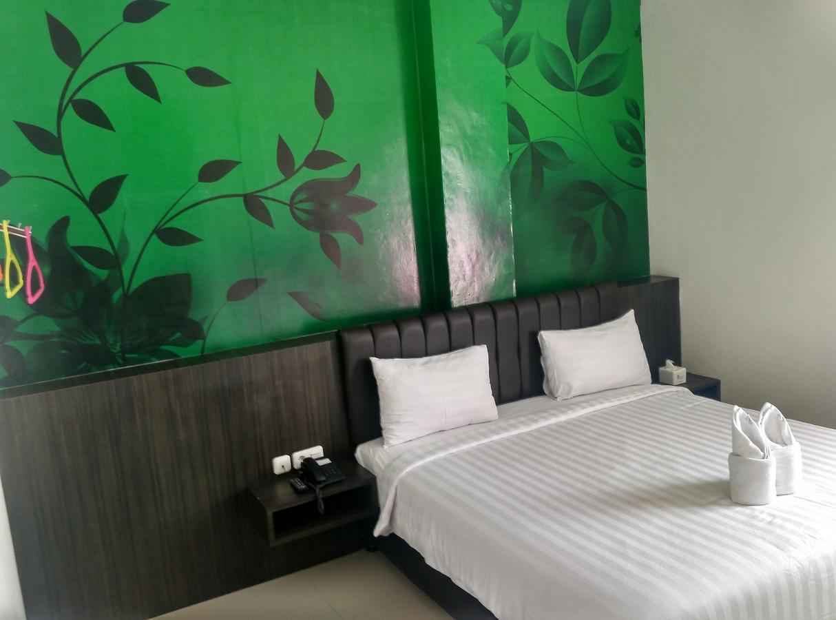 Grand Indobaru Hotel Selatpanjang Exterior foto