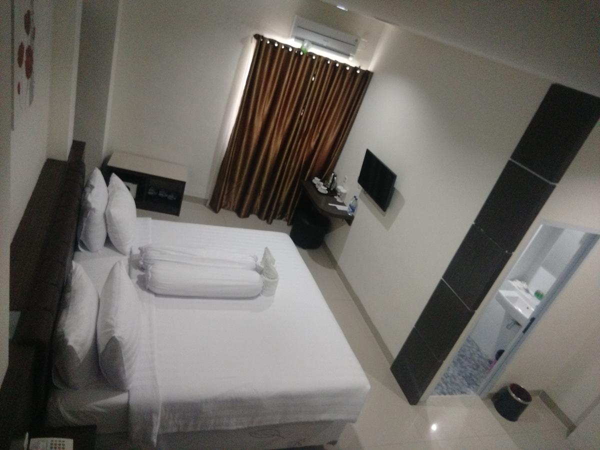 Grand Indobaru Hotel Selatpanjang Exterior foto